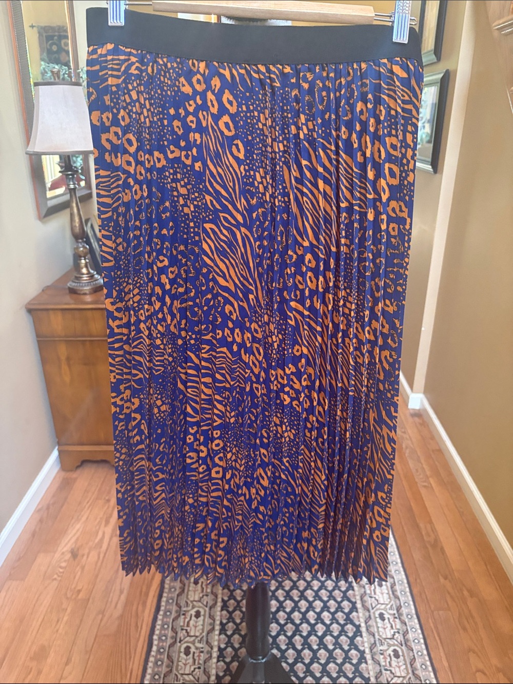 Gigio Navy & Orange Accordion Pleated Animal Print Midi Skirt